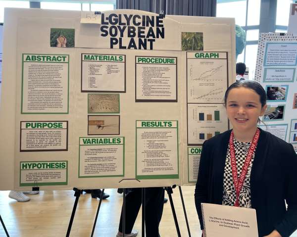 The Effects of Adding Amino Acid, L-Glycine, to Soybean Plant Growth and Development
